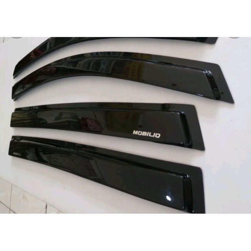 Talang Air Mobilio Slim