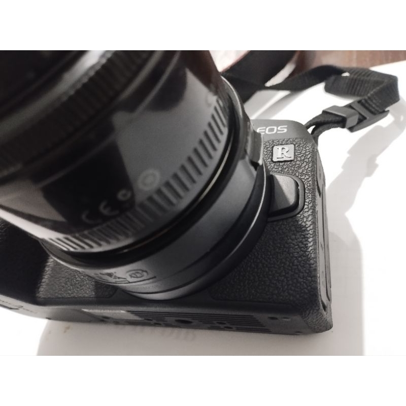 Canon EOS RP Second