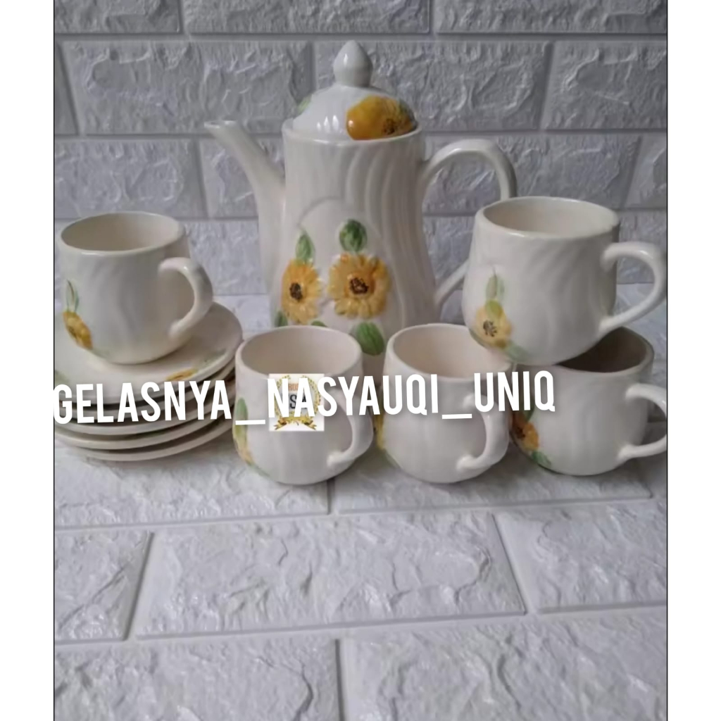 teko set nakato //teko bahan keramik// teko murah meriah / perabotan rumah tangga / teko set keramik