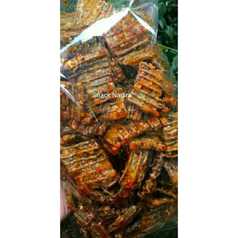 

Kerupuk jengkol pedas daun jeruk kemasan 500gr