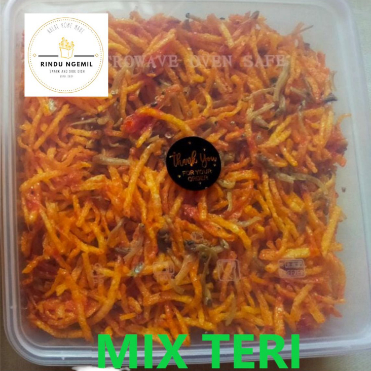 

(MIX IKAN TERI) KENTANG MUSTOFA PEDAS MANIS / KERING KENTANG PEDAS MANIS