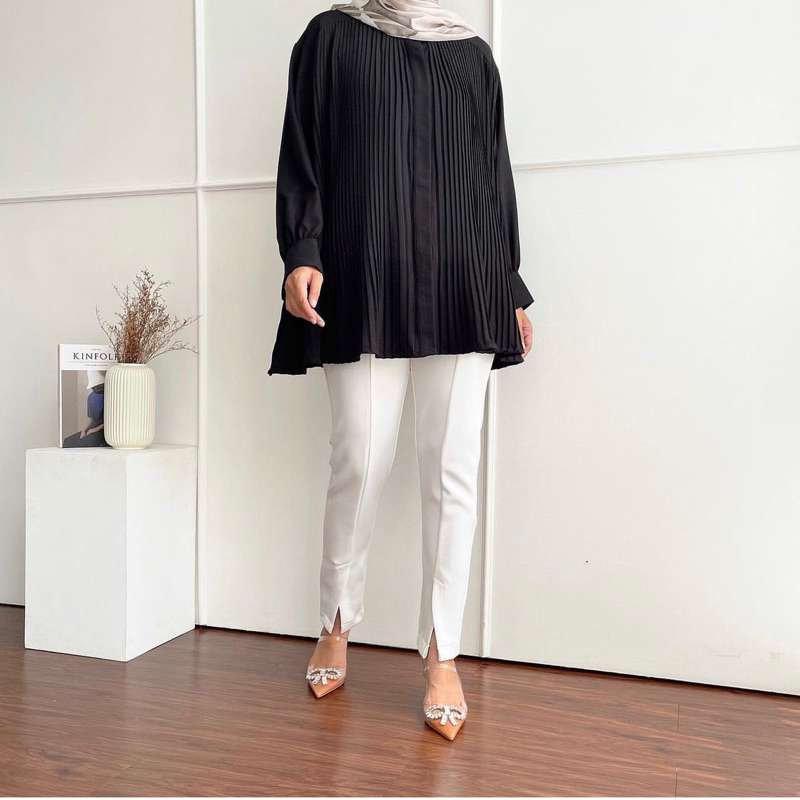 Zica blouse by fixpose