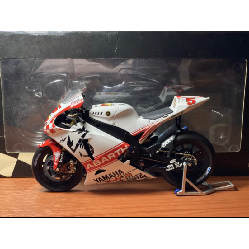 minichamps motogp collin edward abarth 2007