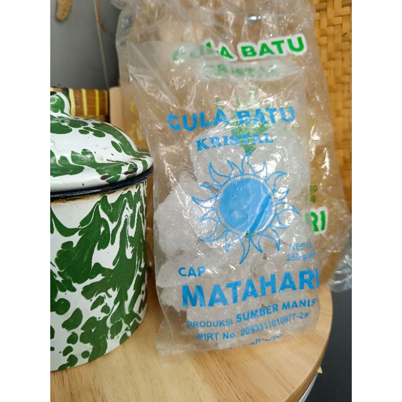 

GULA BATU putih Gula Kristal Putih 1/4kg 250gram Matahari