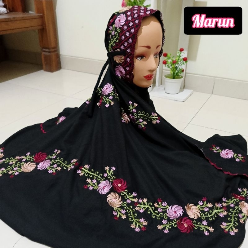 MUKENA TERUSAN BORDIR WARNA HITAM DEWASA LAJURAN KATUN MICRO MUKENAH BORDIR KOMPUTER