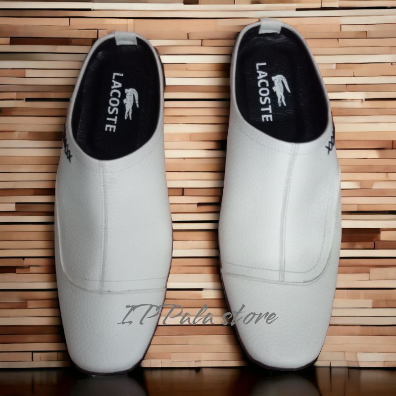 sendal sepatu  pria slop putih/bustong pria LACOSTE