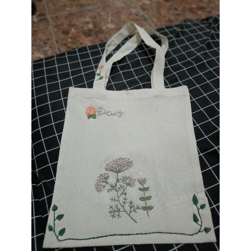 Totebag sulam bisa custom nama