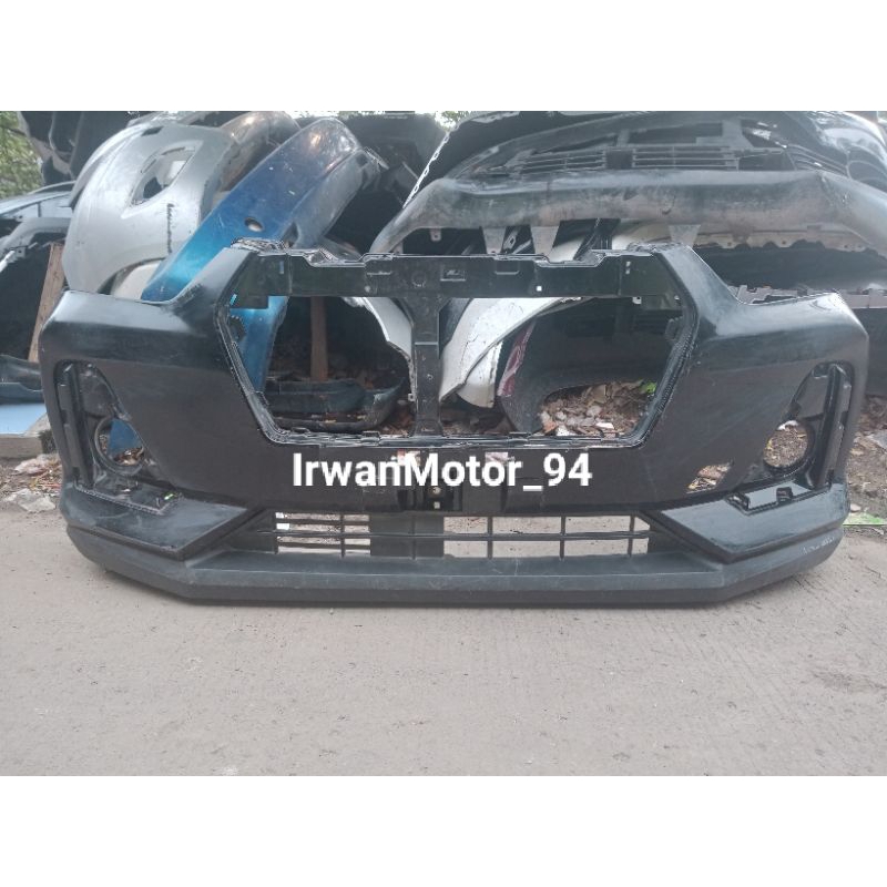 Bemper Bumper depan Daihatsu Rocky 2021