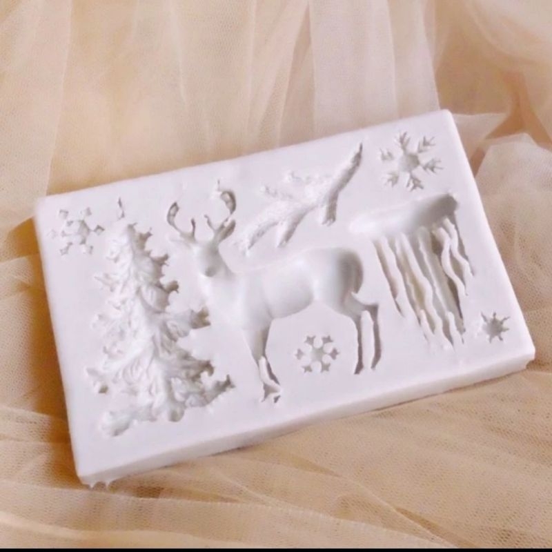 

Deer and Tree Mould
