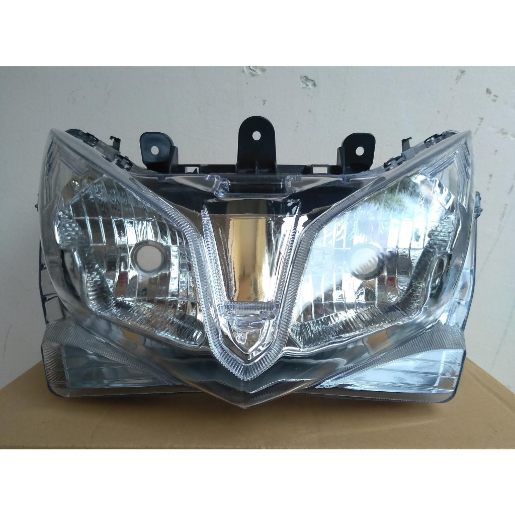 Reflektor Honda VARIO TECHNO 125 Lampu Depan Honda VARIO TECHNO 125 - MF VARIASI MOTOR