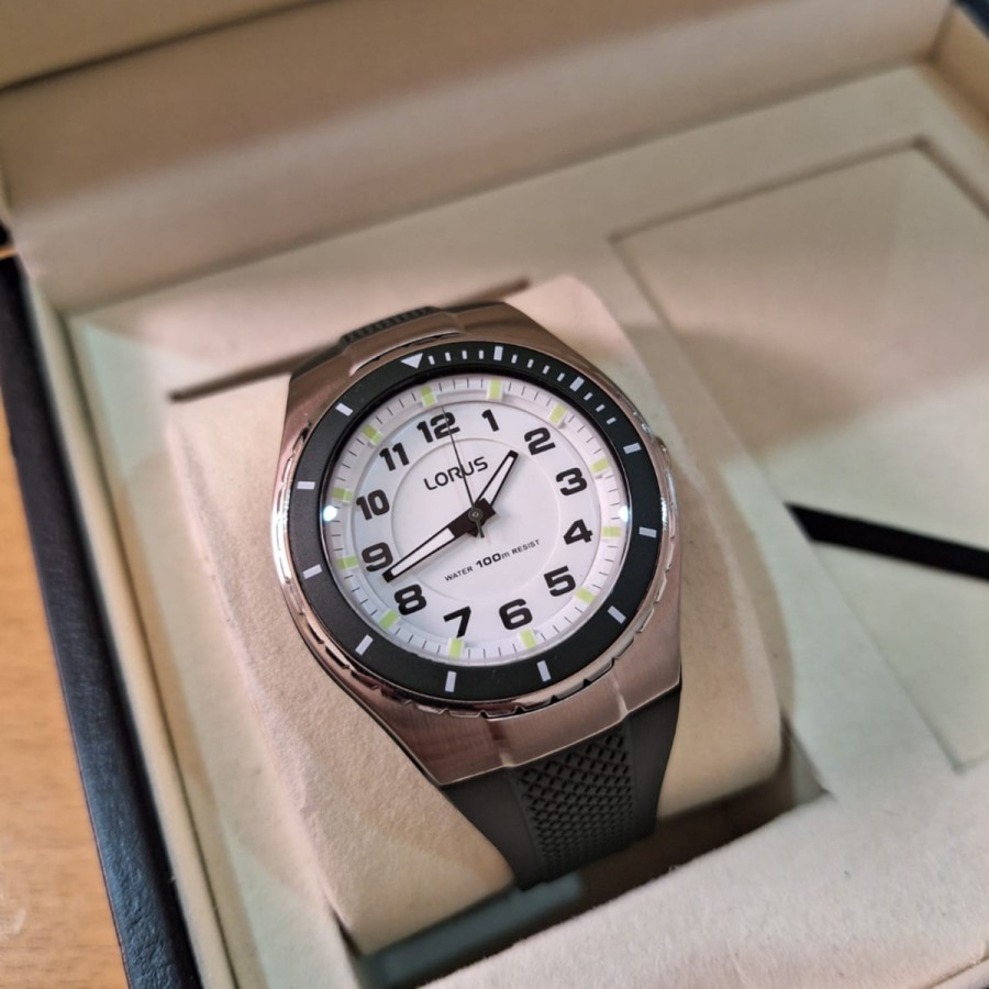 JAM TANGAN PRIA LORUS R2333LX-9 TERBARU ORIGINAL