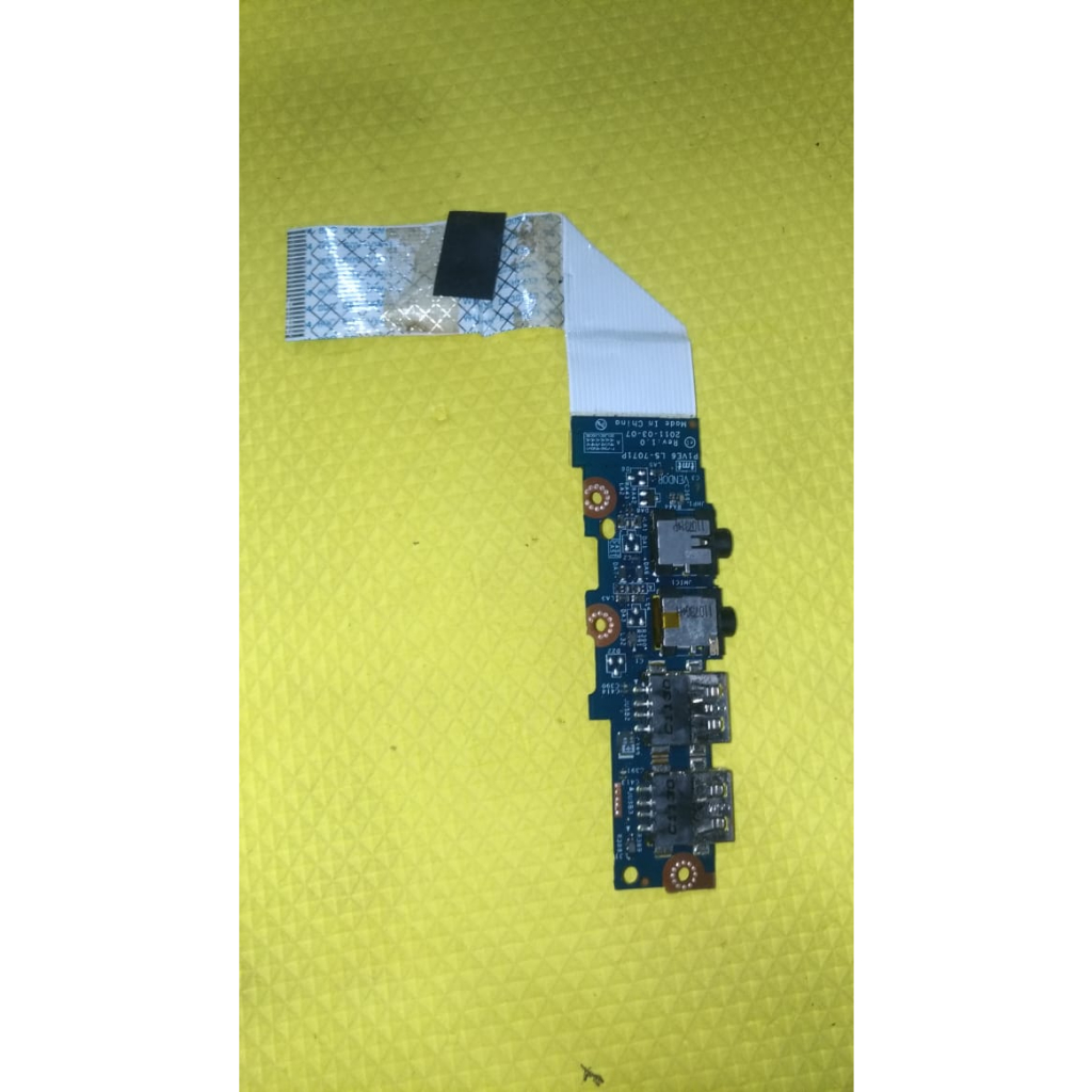 CHILDBOARD ACER ASPIRE 722