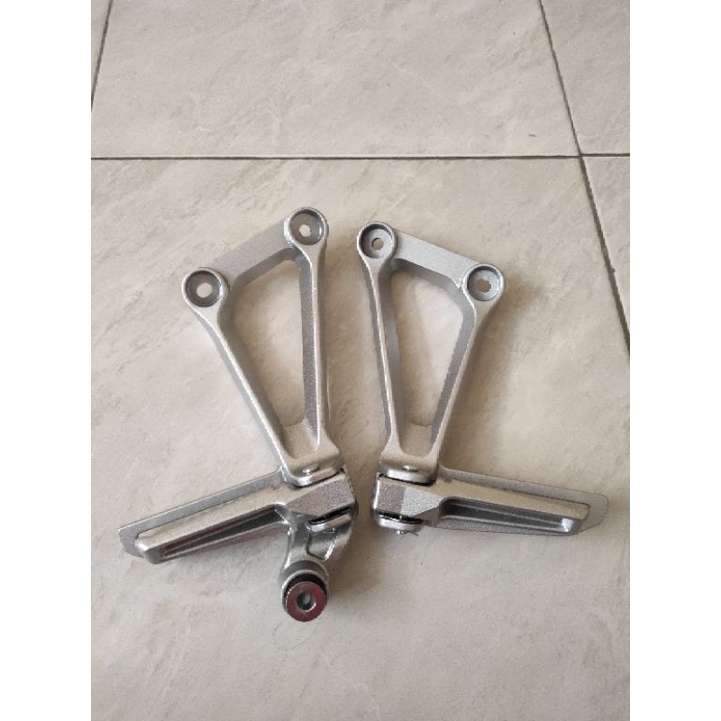 FOOTSTEP CBR 650 IMPORT POSTEP VARIASI CB GL100 GLPRO JAPSTYLE BRATSTYLE SCRAMBLER