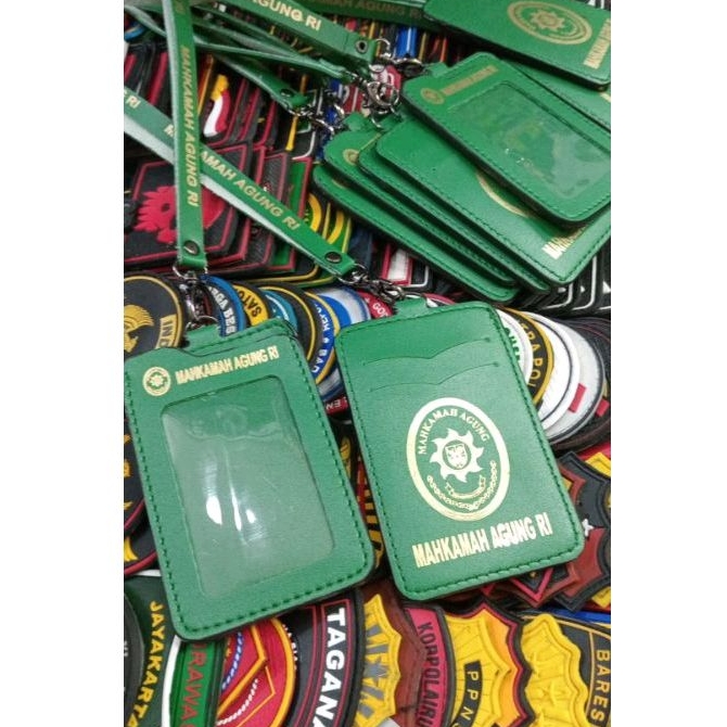 

Gantungan Id Card Name Tag Id Card Holder Mahkamah Agung (Hijau)