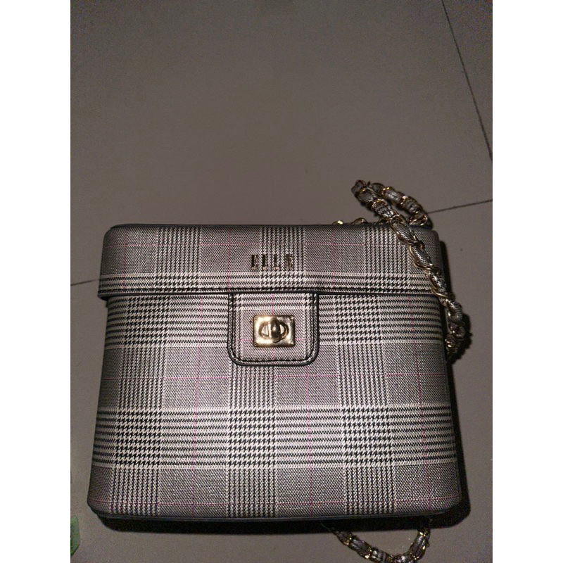 preloved tas elle