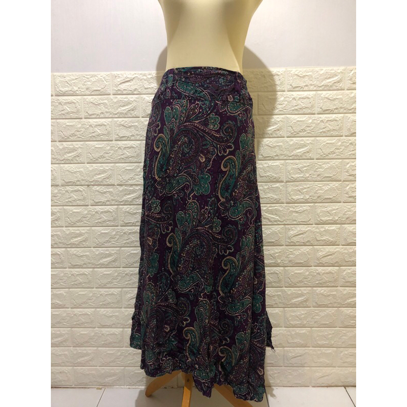 rok batik ungu
