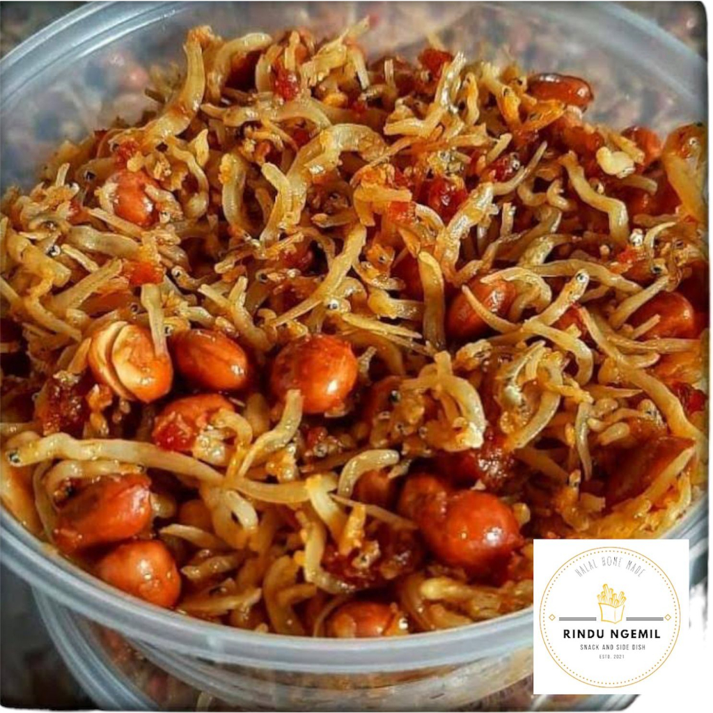 

TERI KACANG BALADO, PEDAS MANIS