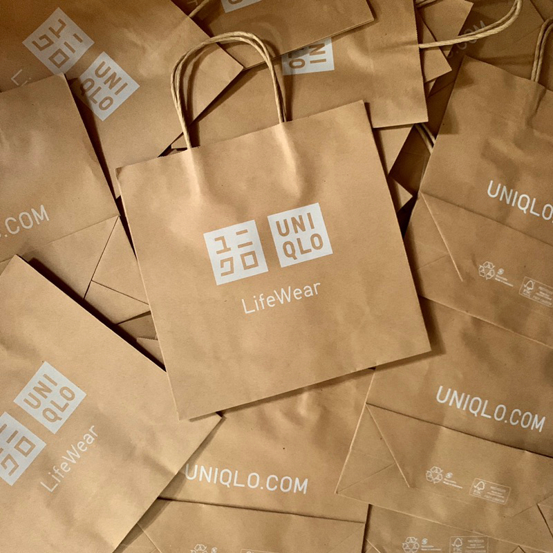 

PAPERBAG / SHOPPING BAG UNIQLO ORIGINAL