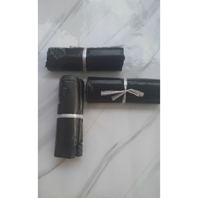 

RK PLASTIK POLYMAILER HITAM ONLINE PACKING 1SI 100 LEMBAR 30x40