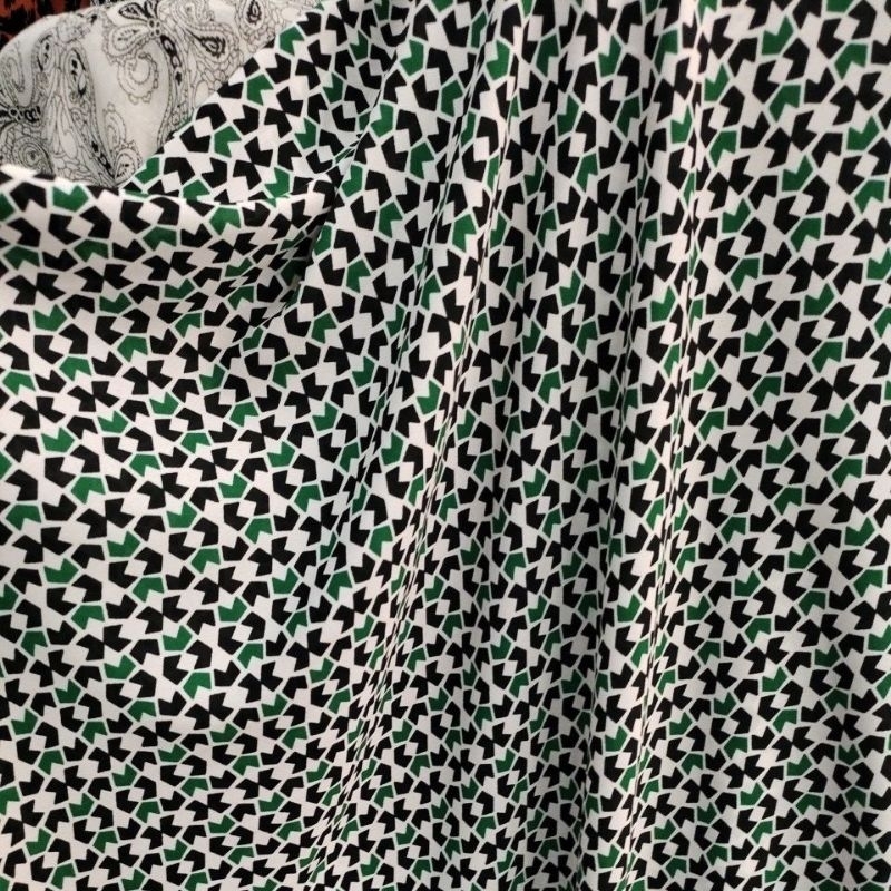 Kain Zaracrepe - kain crepe premium - kain dress - kain motif dz