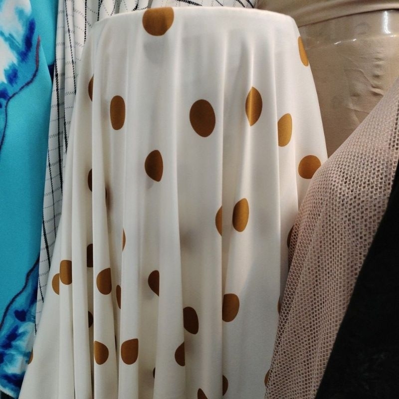 Kain saten silk motif premium - kain dress - bahan satin motif