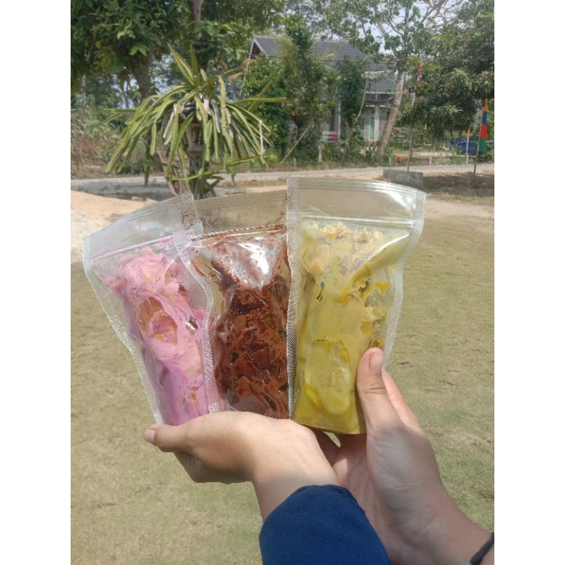 

keripik pisang lumer kemasan100 gram | by cocobanana