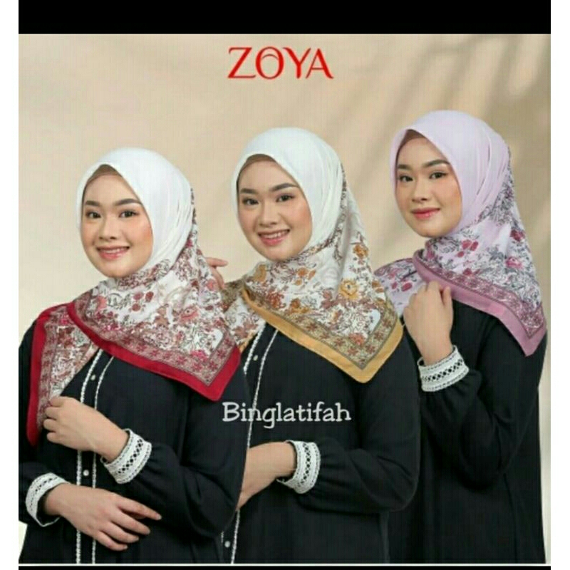 Vazza scarf / segi empat zoya