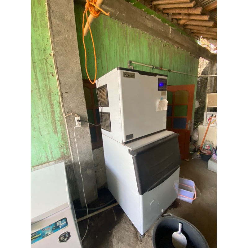 Mesin Es Kristal Cube