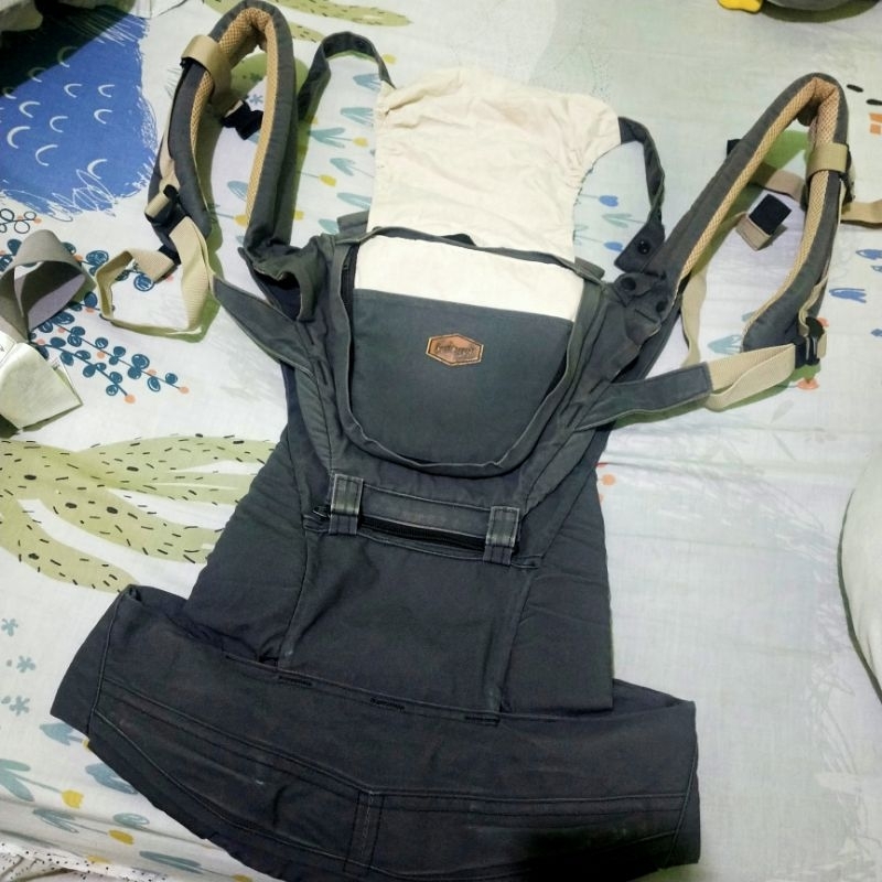 Preloved Gendongan I Angel SSC