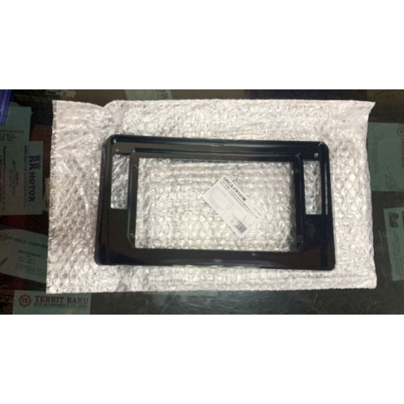 frame head unit android 10 inch xpander ultimate 2022