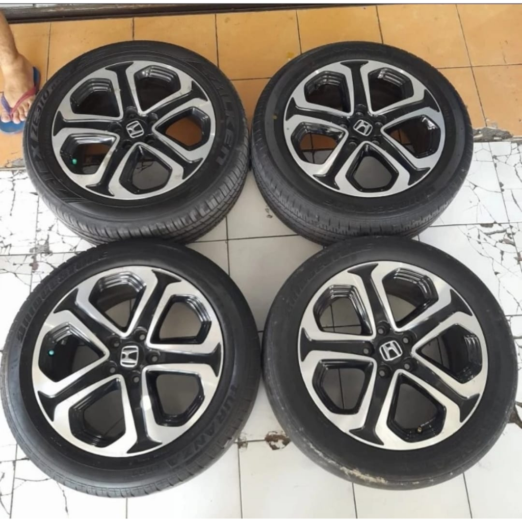 VELG BEKAS ORIGINAL STD HRV PRESTIGE RING 17X7 5X114 ET55 + BAN 215 55 R17