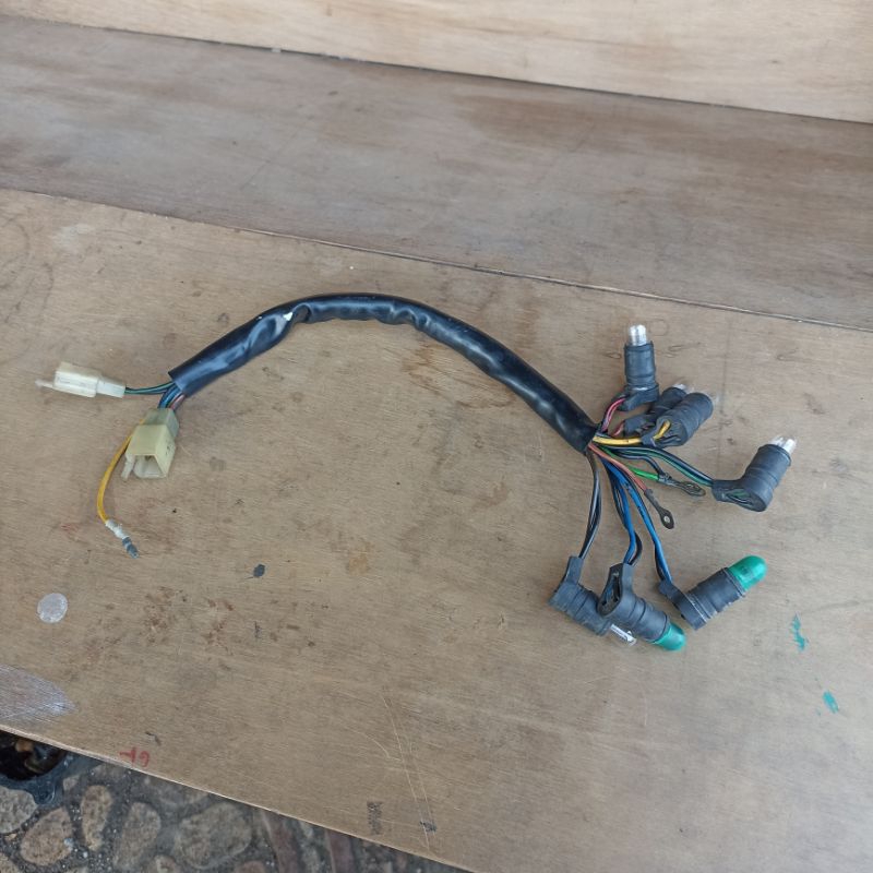 kabel fiting lampu spedometer socket kabel spedo kilometer Rx king master rxz rzr Original