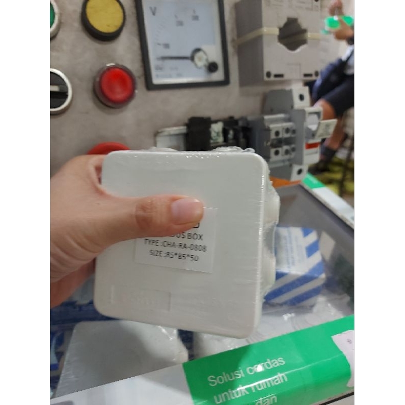 DURADUS 8 x 8 cm Box Plastik Putih 80 x 80 mm
