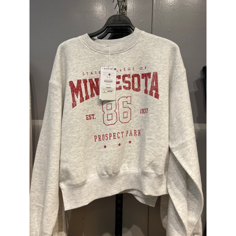 sweater bershka jastip