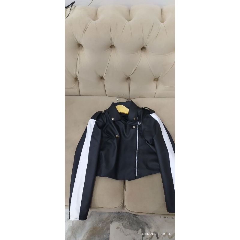 YASH x NANA - Jaket Kulit Crop Pocket Oversize Wanita Bahan Faux Synthetic Leather Jacket Premium Or