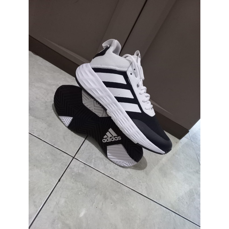 Sepatu adidas own the game original 100%