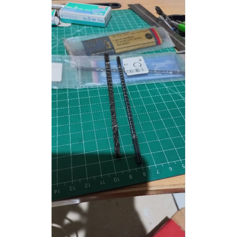 Spiral Dan Lurus / Gergaji Scroll Saw Pinguin Ukir kayu No 9 Dua lusin