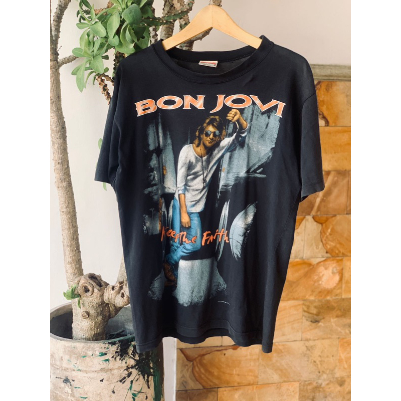 Tshirt Bon Jovi Vintage Bootleg/Tshirt Vintage/Tshirt Band/Kaos Band Bootleg