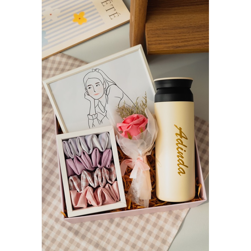 

YEOSU SET - Hampers Birthday/Hampers Wedding/Gift box