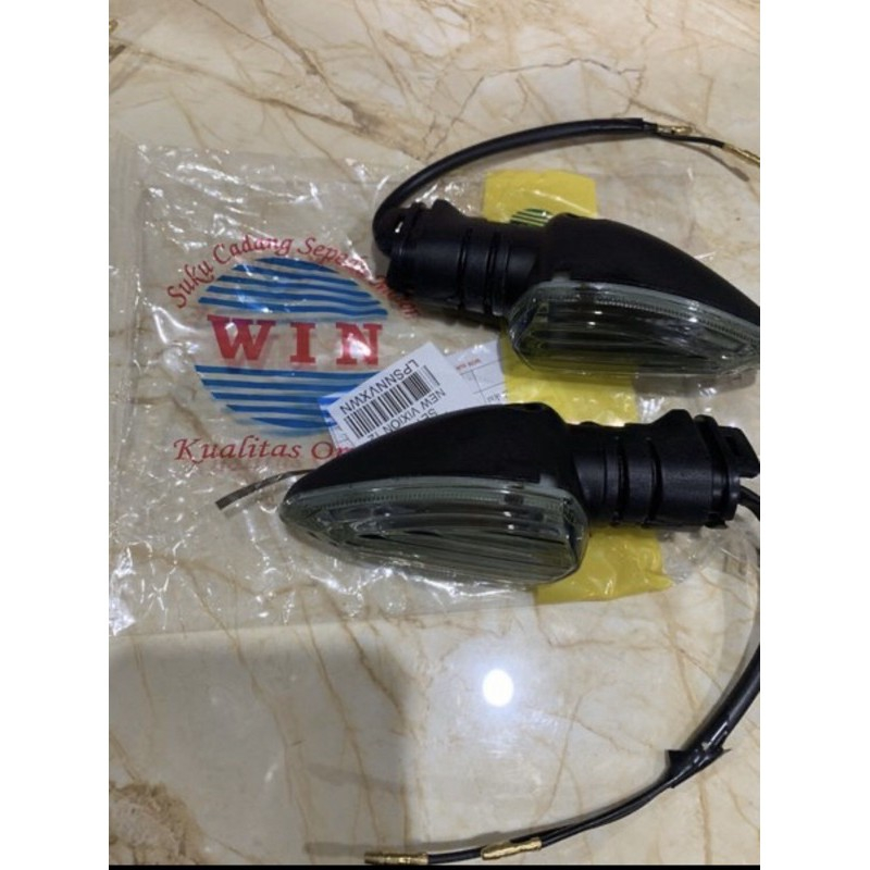 Lampu Sen Depan Yamaha VIXION NEW 2012 Lampu Sein Depan Yamaha VIXION NEW 2012 -MF VARIASI MOTOR