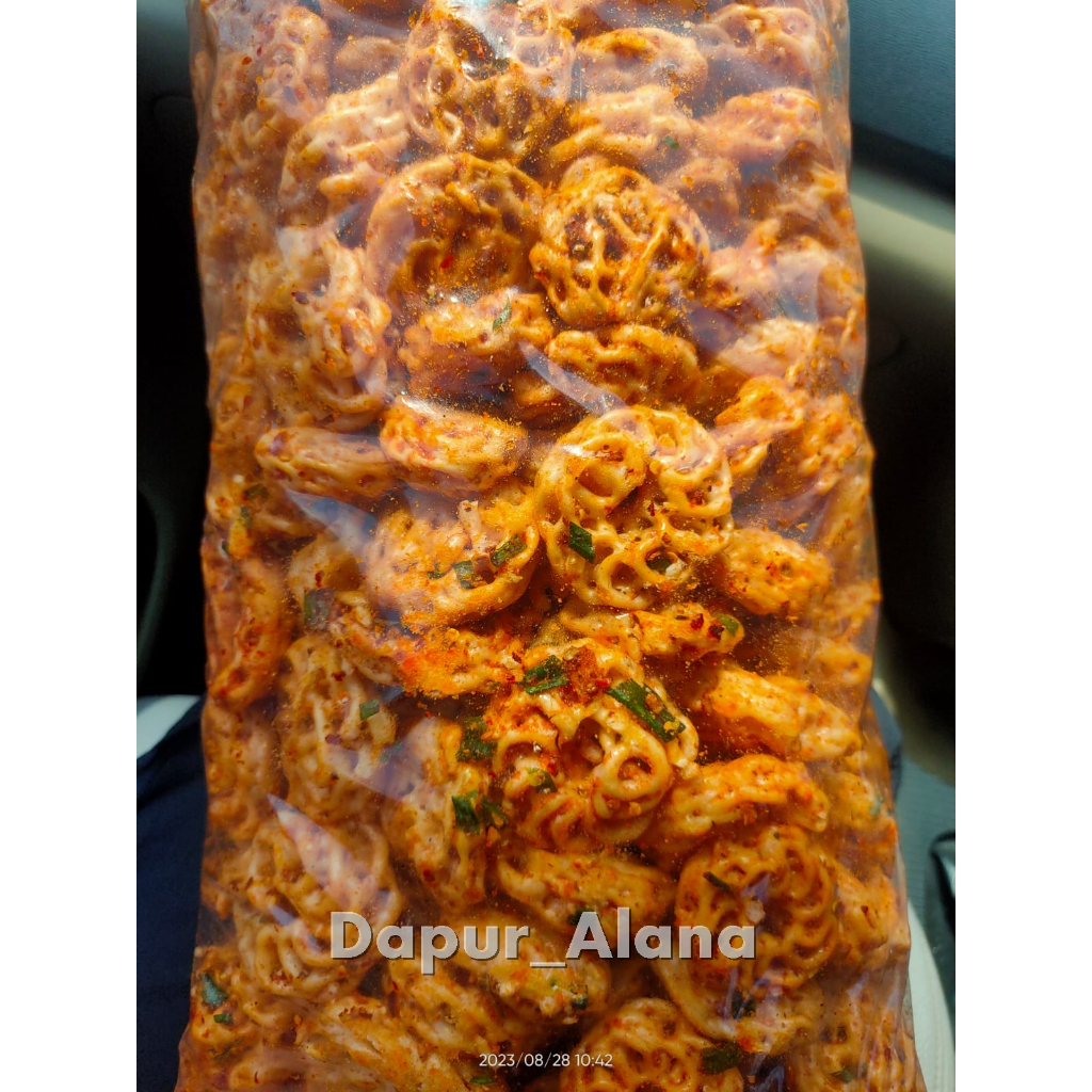 

Kerupuk Seblak | Krupuk Seblak Mawar | Sebring Mawar Extra Pedas | 500 Gram