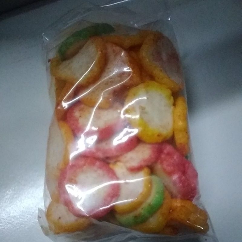 

krupuk pedas