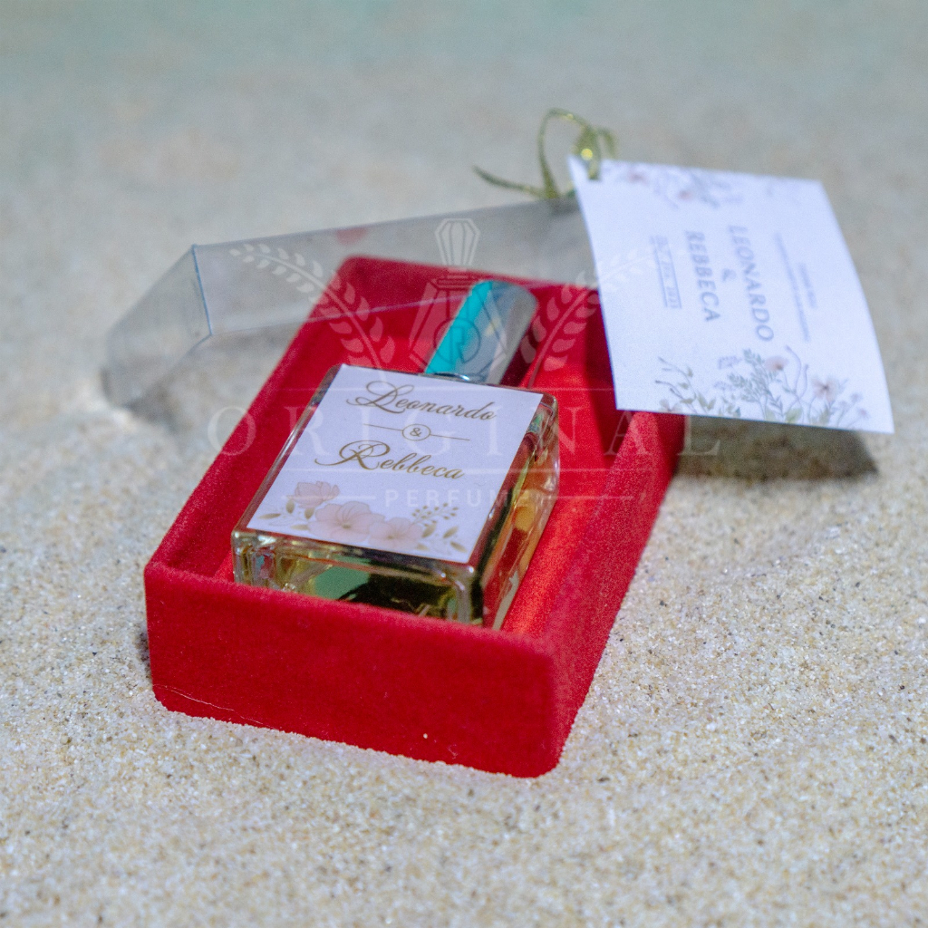 PARFUM SOUVENIR PERNIKAHAN ELEGAN MEWAH MURAH KOTAK / BOX BLUDRU