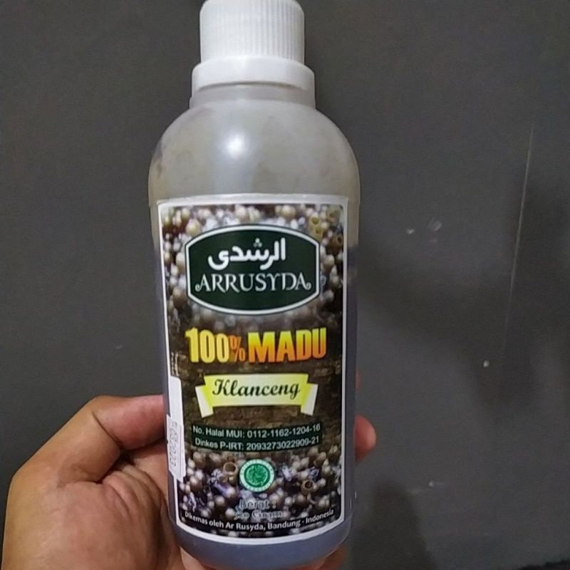 

Madu Klanceng/kelulut/teuweul (sunda)