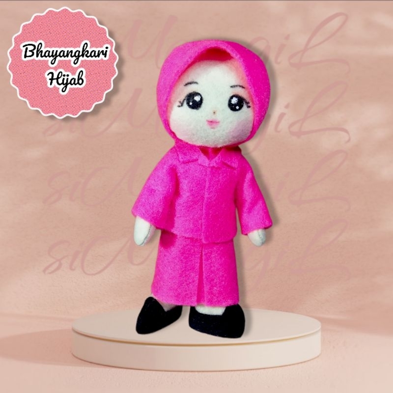 Boneka flanel BHAYANGKARI ISTRI POLISI POLRI /kado wisuda perpisahan ulangtahun