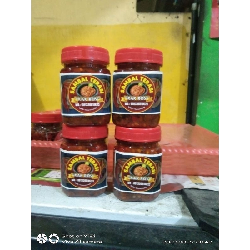 

SAMBAL CUMI & SAMBAL TERASI khas BOJONEGORO 250 gr.