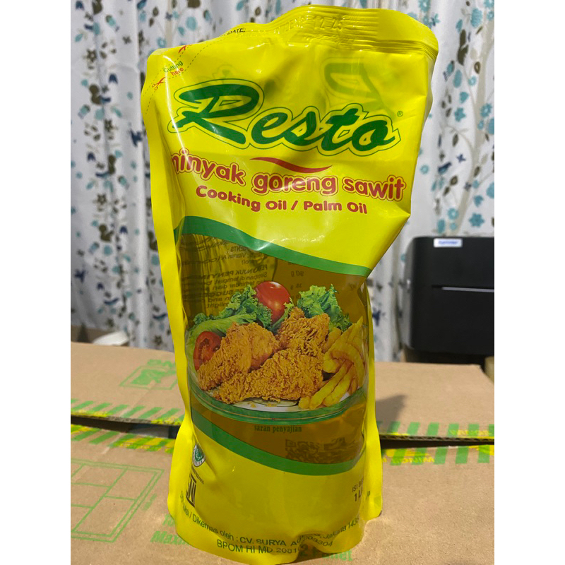 

Minyak goreng Resto 1 liter