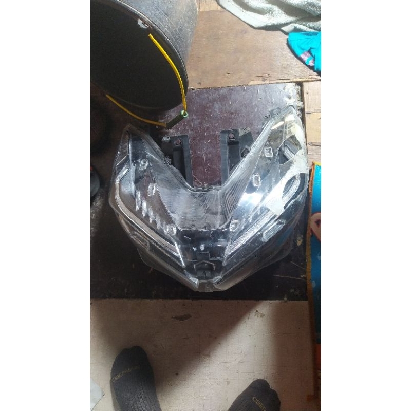 lampu depan Vario 150 160 reflektor Vario LED new