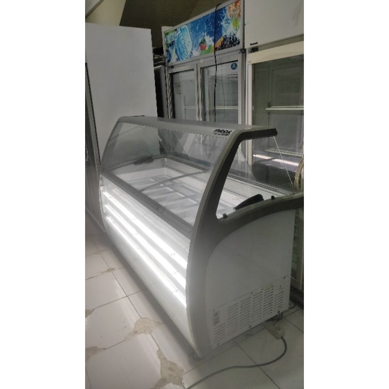 SHOWCASE GELATO 12 BIN ( SECOND)