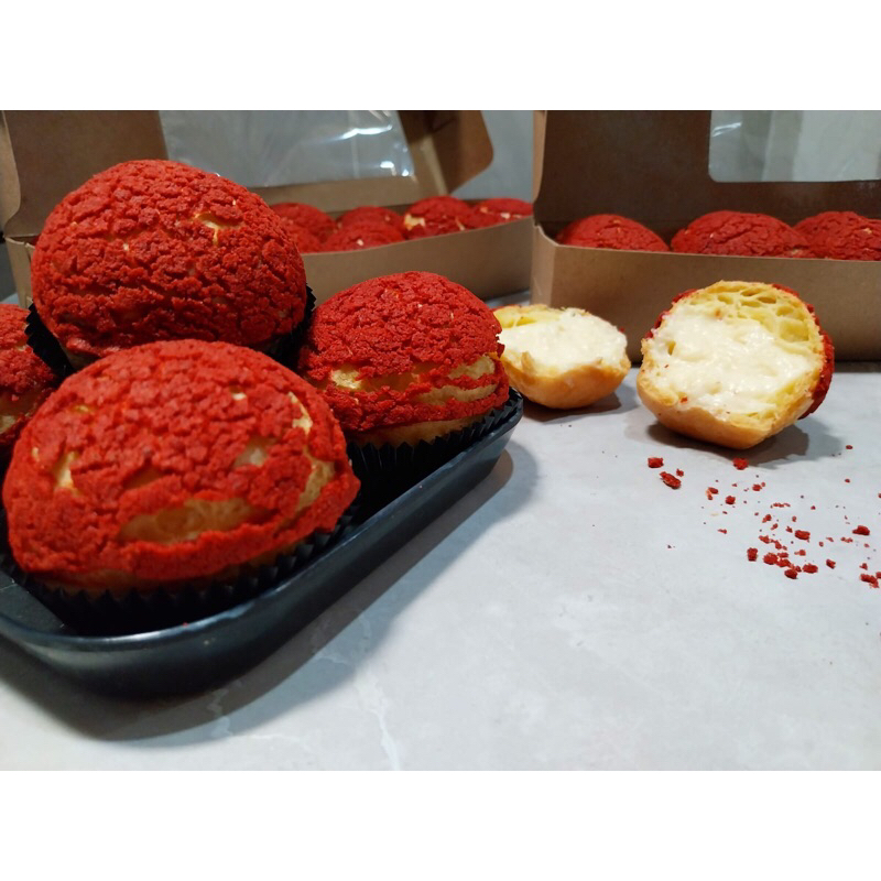 

Hampers Soes craqualin Soes red velvet kue basah soes